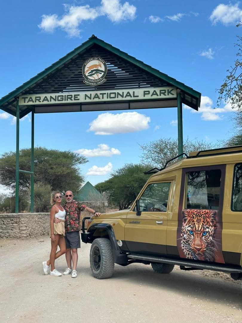 Festland-Safari · Tarangire / Mikumi (Flugtag)